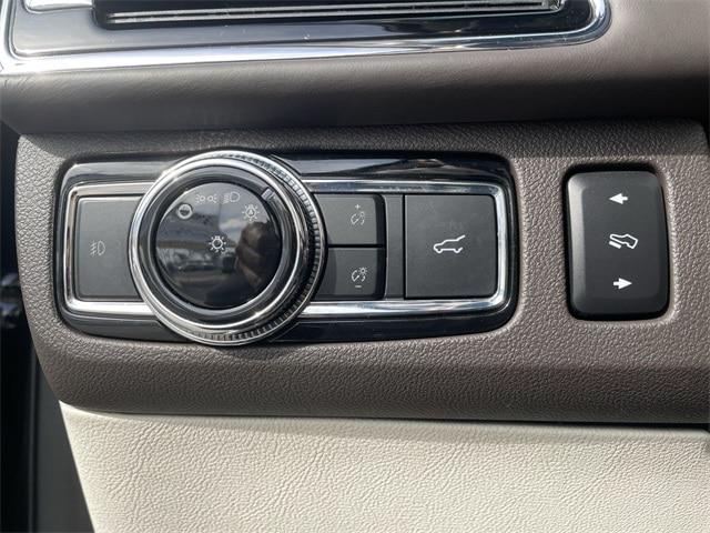 2021 Lincoln Navigator Black Label