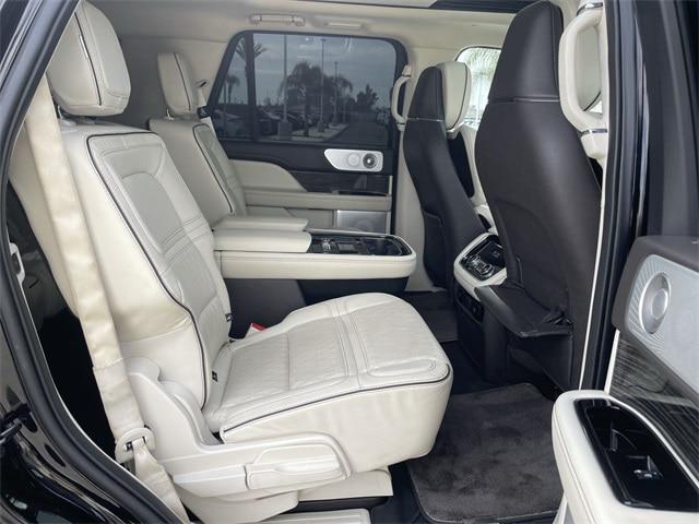 2021 Lincoln Navigator Black Label