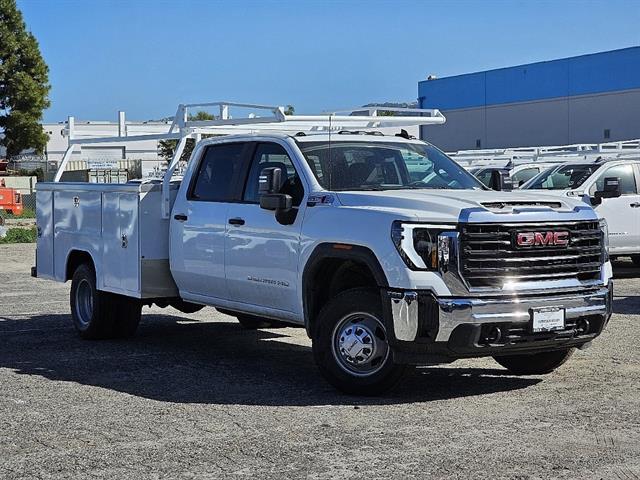 2024 GMC Sierra 3500HD CC Pro 2