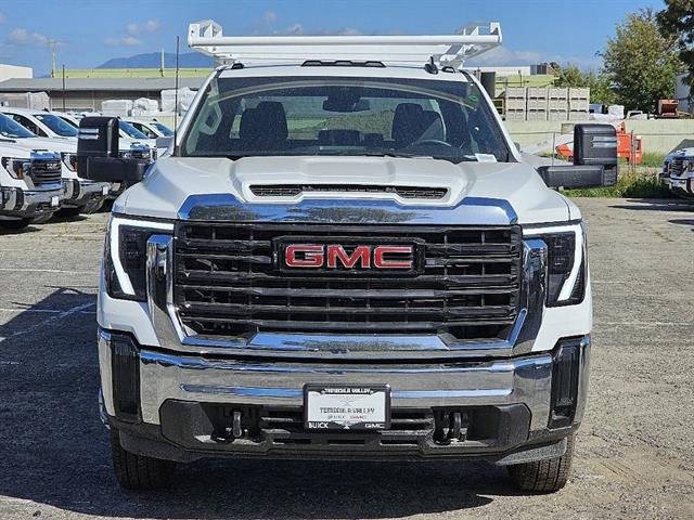 2024 GMC Sierra 3500HD CC Pro 18