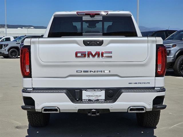 2024 GMC Sierra 1500 4WD Crew Cab Short Box Denali 22