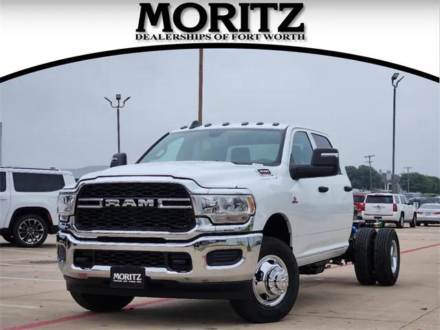 2024 RAM Ram 3500 Chassis Cab RAM 3500 TRADESMAN CREW CAB CHASSIS 4X4 60 CA