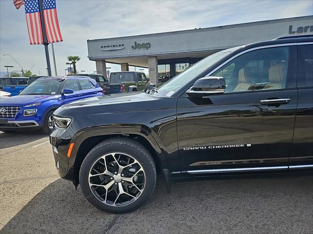 2024 Jeep Grand Cherokee GRAND CHEROKEE SUMMIT RESERVE 4X4