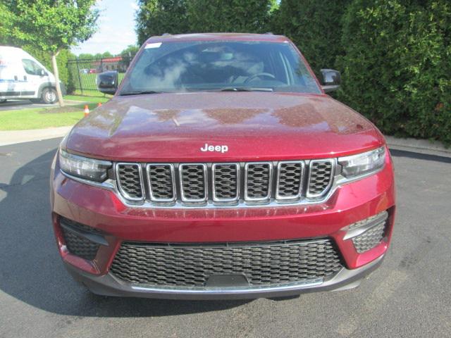 2024 Jeep Grand Cherokee GRAND CHEROKEE LAREDO X 4X4