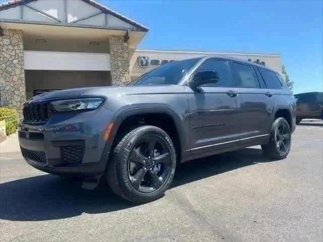 2024 Jeep Grand Cherokee GRAND CHEROKEE L ALTITUDE 4X4