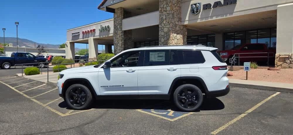 2024 Jeep Grand Cherokee GRAND CHEROKEE L ALTITUDE 4X4