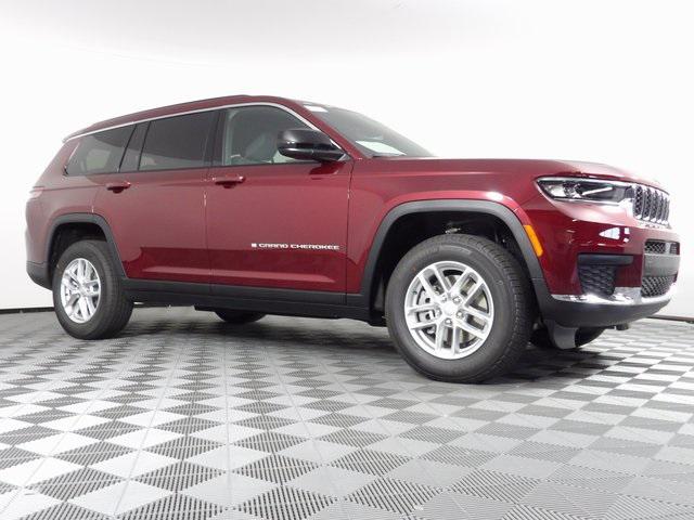 2024 Jeep Grand Cherokee GRAND CHEROKEE L LAREDO X 4X4