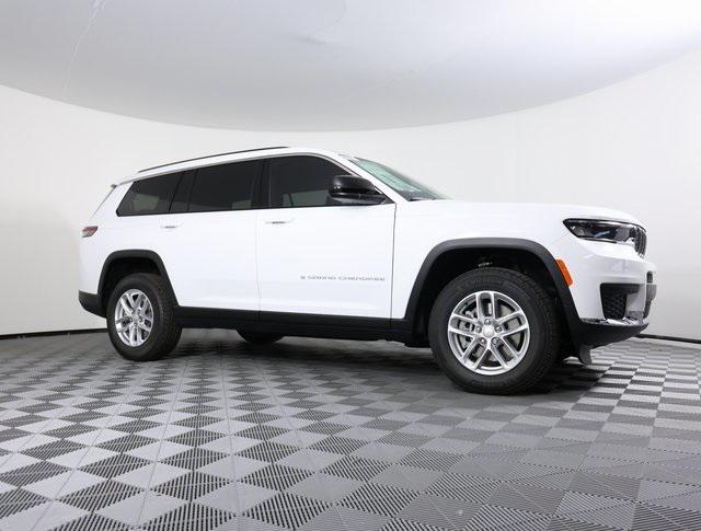 2024 Jeep Grand Cherokee GRAND CHEROKEE L LAREDO X 4X4