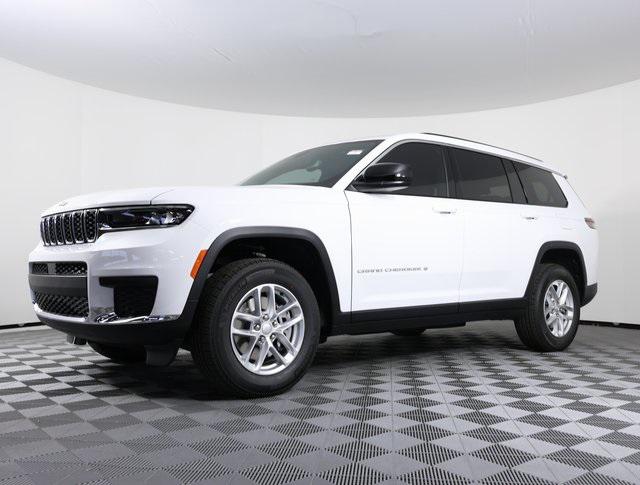 2024 Jeep Grand Cherokee GRAND CHEROKEE L LAREDO X 4X4