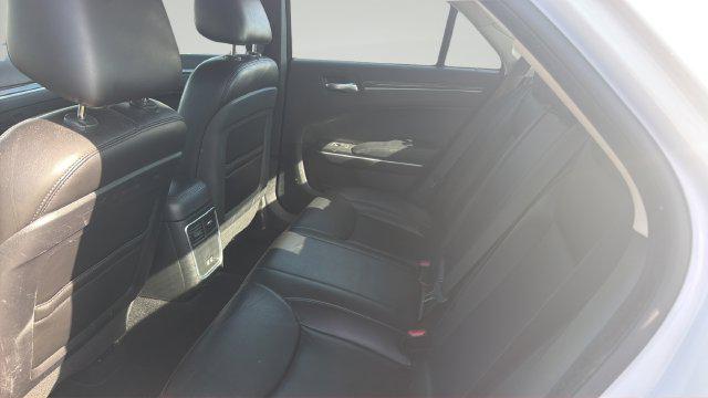 2022 Chrysler 300 Touring-L AWD