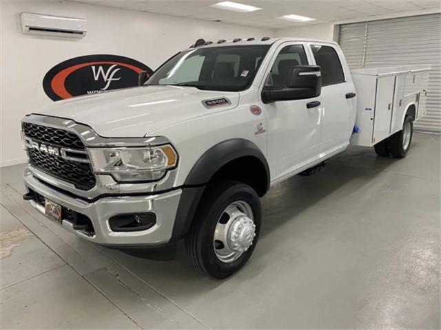 2024 RAM Ram 5500 Chassis Cab RAM 5500 TRADESMAN CHASSIS CREW CAB 4X4 84 CA