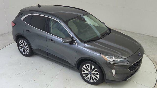 2020 Ford Escape Titanium
