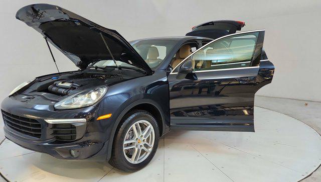 2016 Porsche Cayenne AWD 4dr