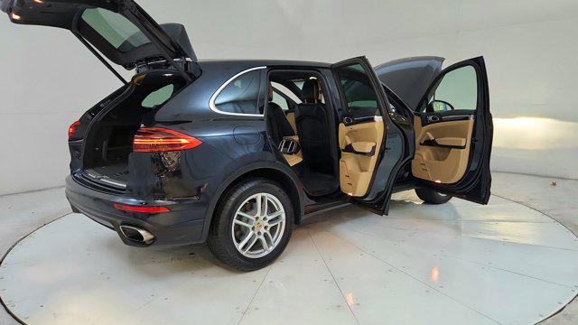 2016 Porsche Cayenne AWD 4dr