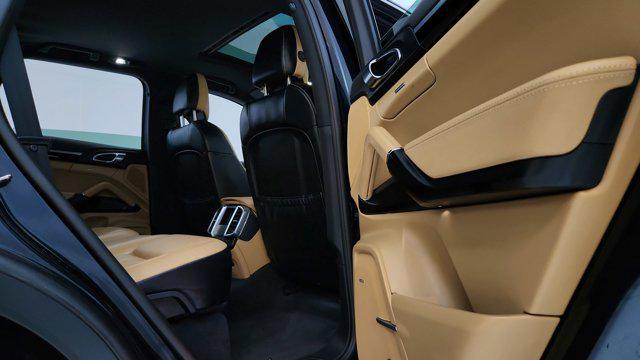 2016 Porsche Cayenne AWD 4dr