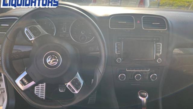 2015 Volkswagen Golf GTI 2.0T SE 4-Door