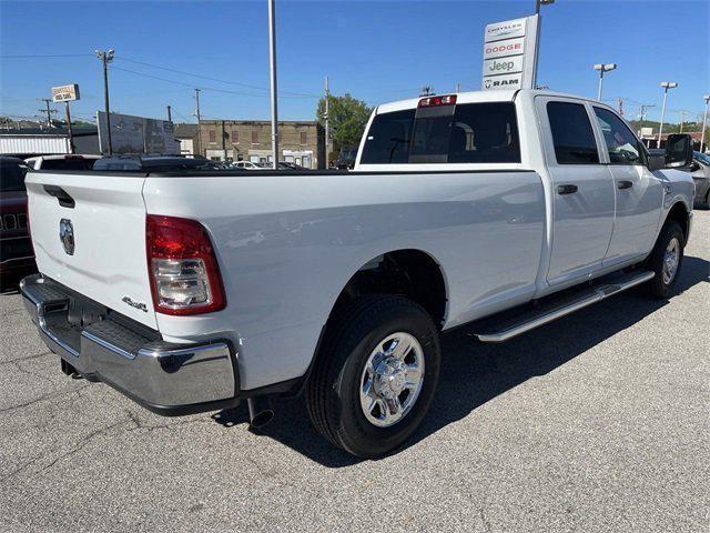 2024 Ram 3500 Tradesman Crew Cab 4x4 8' Box