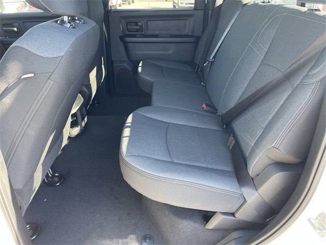 2024 Ram 3500 Tradesman Crew Cab 4x4 8' Box