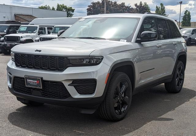 2024 Jeep Grand Cherokee GRAND CHEROKEE ALTITUDE 4X4