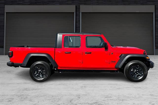 2024 Jeep Gladiator GLADIATOR SPORT 4X4