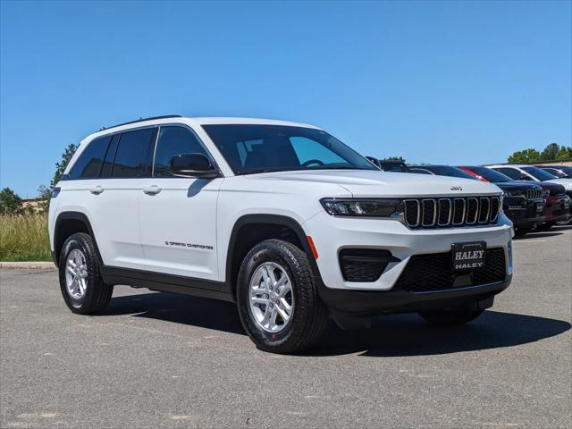 2024 Jeep Grand Cherokee GRAND CHEROKEE LAREDO 4X4