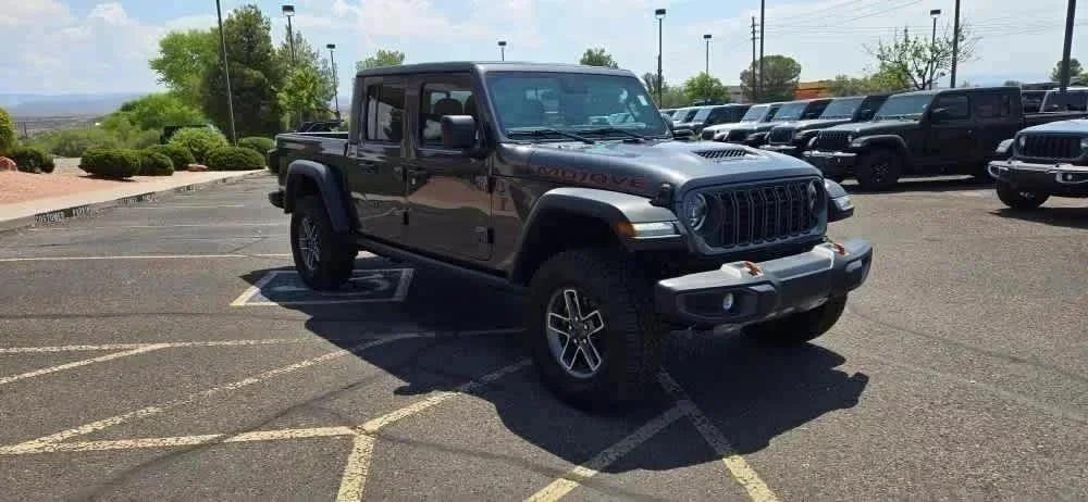 2024 Jeep Gladiator GLADIATOR MOJAVE 4X4