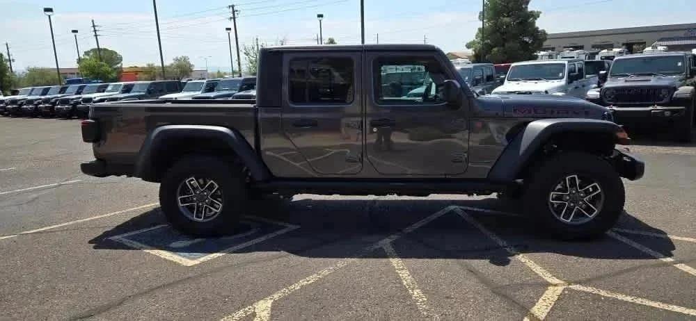 2024 Jeep Gladiator GLADIATOR MOJAVE 4X4