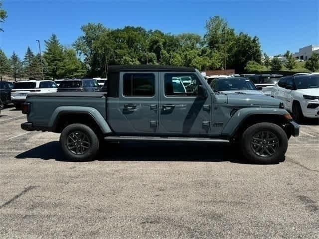 2024 Jeep Gladiator GLADIATOR SPORT S 4X4