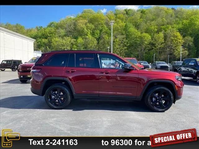 2024 Jeep Grand Cherokee GRAND CHEROKEE ALTITUDE 4X4