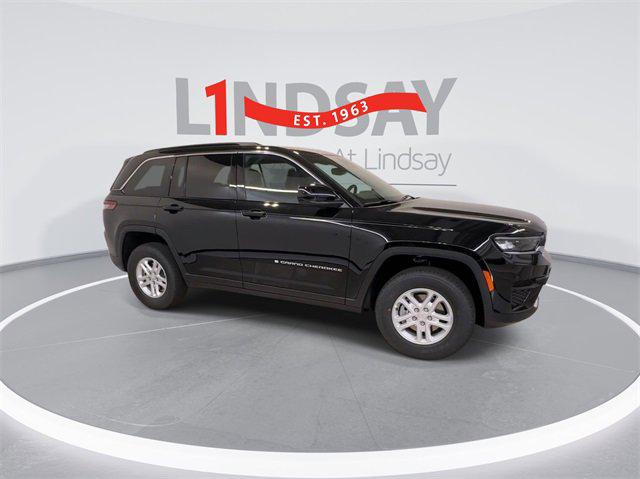 2024 Jeep Grand Cherokee GRAND CHEROKEE LAREDO 4X4