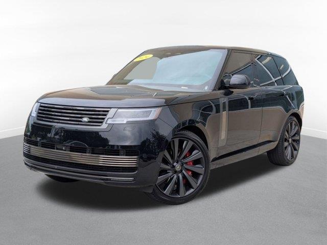 2024 Land Rover Range Rover P615 SV