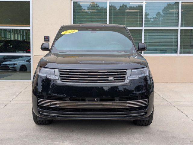 2024 Land Rover Range Rover P615 SV