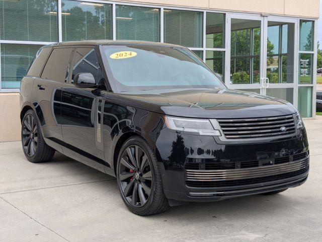 2024 Land Rover Range Rover P615 SV