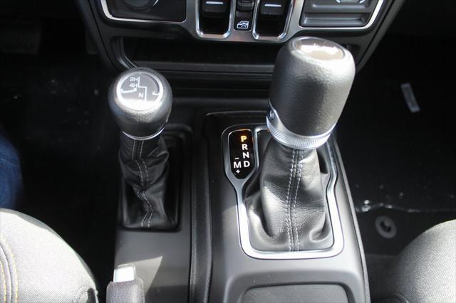 2024 Jeep Wrangler 4-Door Sahara 4x4
