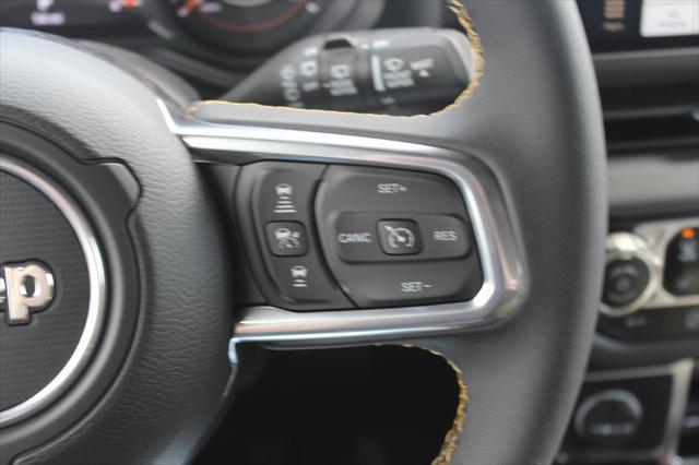 2024 Jeep Wrangler 4-Door Sahara 4x4