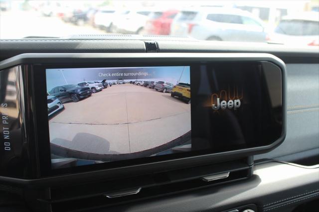 2024 Jeep Wrangler 4-Door Sahara 4x4