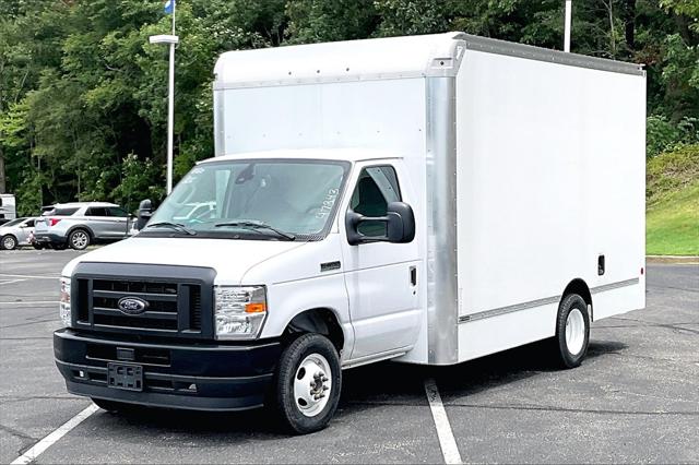 New 2024 Ford E-450 Cutaway For Sale in Olive Branch, MS