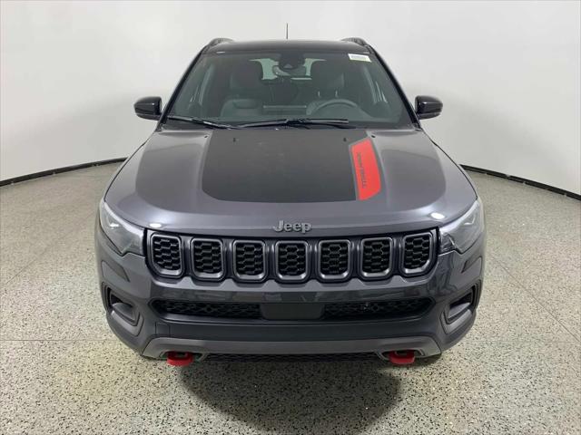 2024 Jeep Compass COMPASS TRAILHAWK 4X4