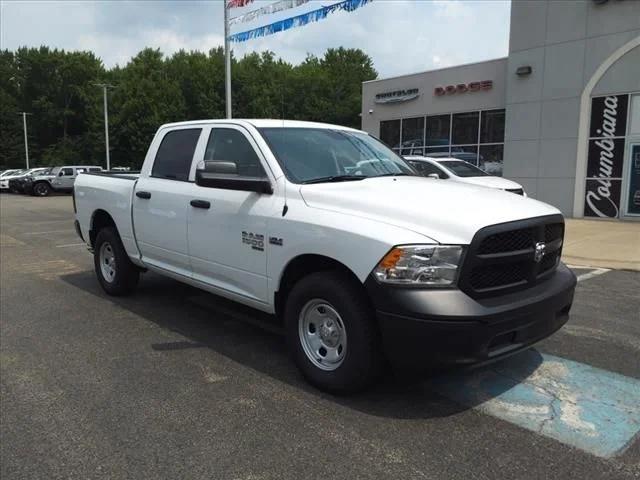 2024 RAM Ram 1500 Classic RAM 1500 CLASSIC TRADESMAN CREW CAB 4X4 57 BOX