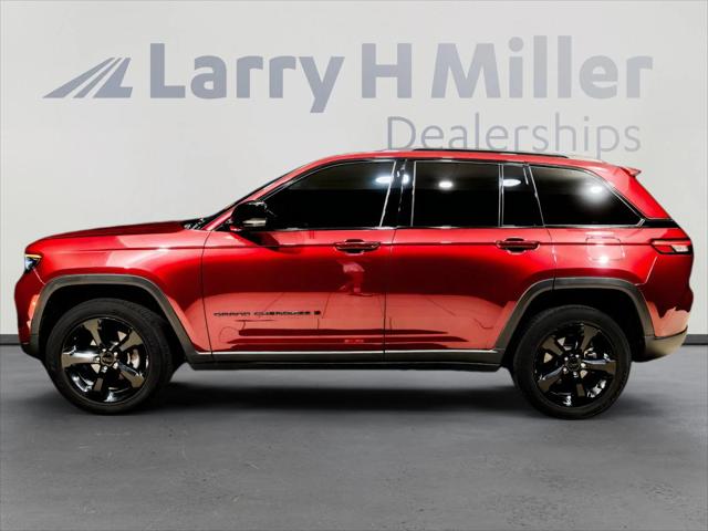 2023 Jeep Grand Cherokee Altitude 4x2