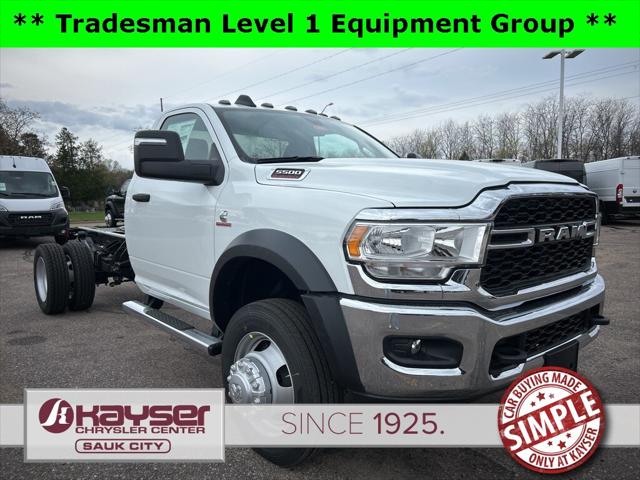 2024 RAM Ram 5500 Chassis Cab RAM 5500 TRADESMAN CHASSIS REGULAR CAB 4X4 84 CA