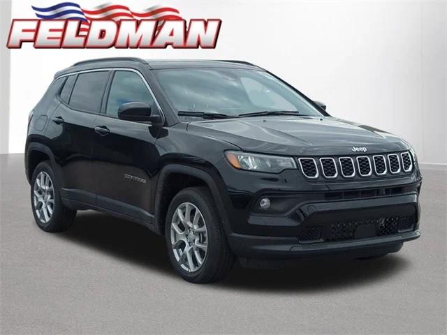 2024 Jeep Compass COMPASS LATITUDE LUX 4X4