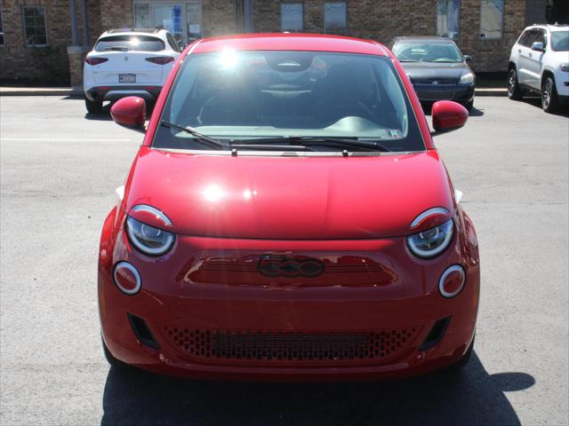 2024 Fiat 500e (RED) Edition