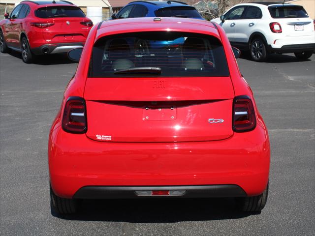 2024 Fiat 500e (RED) Edition