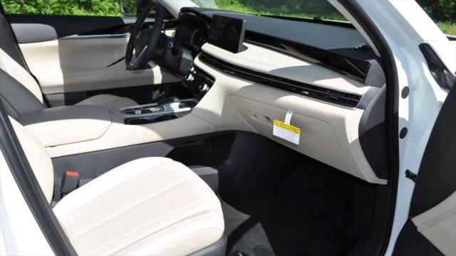 2024 INFINITI QX60 PURE
