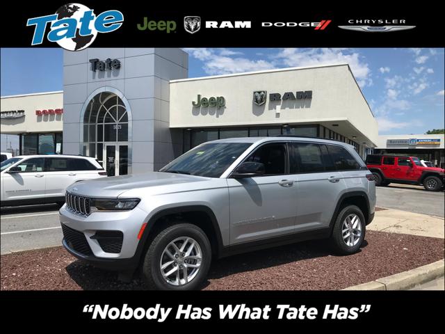 2024 Jeep Grand Cherokee GRAND CHEROKEE LAREDO X 4X4