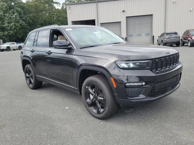 2024 Jeep Grand Cherokee GRAND CHEROKEE LIMITED 4X4