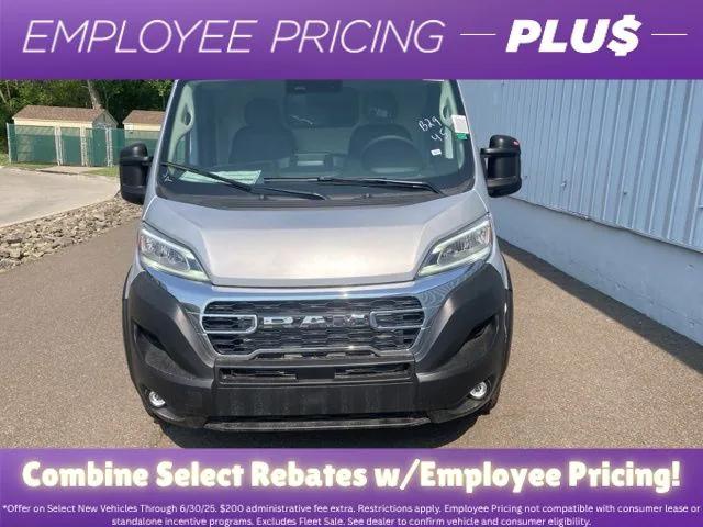 2024 RAM Ram ProMaster RAM PROMASTER 3500 SLT CARGO VAN LOW ROOF 136 WB 2024 RAM Ram ProMaster RAM PROMASTER 3500 SLT CARGO VAN LOW ROOF 136 WB