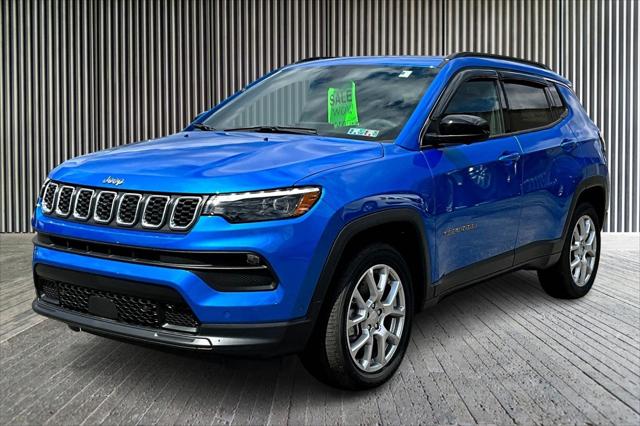 2024 Jeep Compass COMPASS LATITUDE LUX 4X4