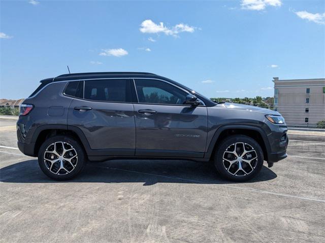 2024 Jeep Compass COMPASS LIMITED 4X4